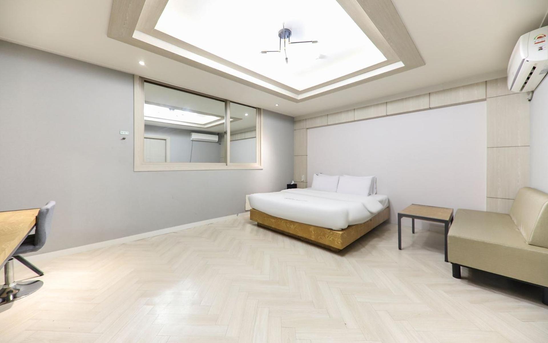 Eco Hotel Mokpo Exterior photo